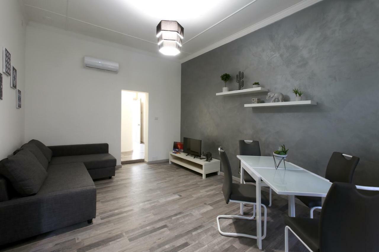 Tembo House - Pantano 2 Apartment Catania Exterior photo